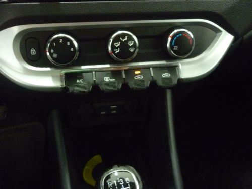 1565_img11.jpg